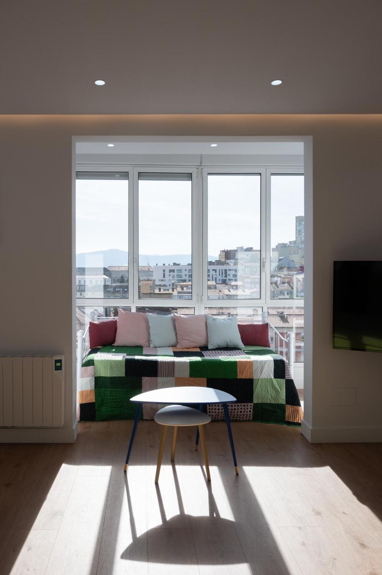 Comodo Y Moderno Piso En El Centro De Santander Exterior foto